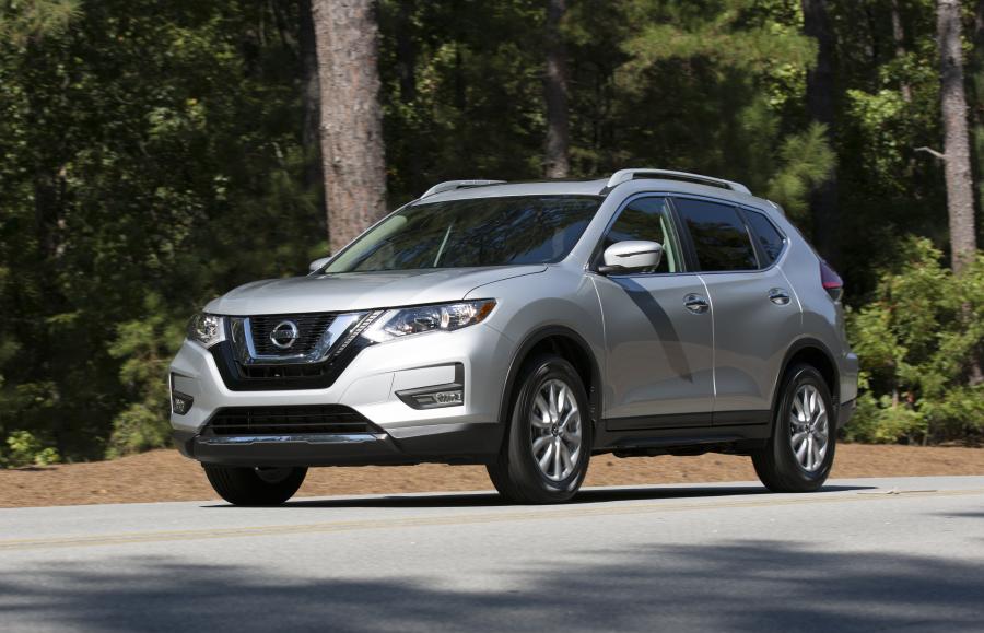 Nissan Rogue (T32) 2016 года  (фото 1 из 40)